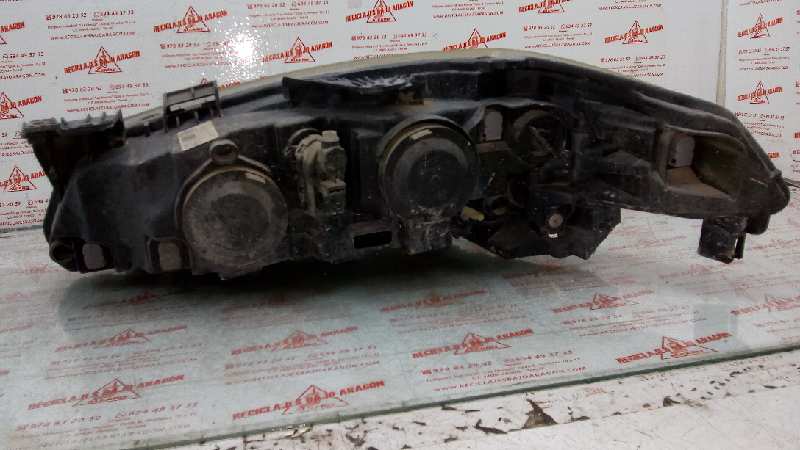 FARO DERECHO RENAULT LAGUNA F9Q 17