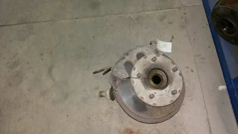 MANGUETA DELANTERA IZQUIERDA MERCEDES-BENZ MB 