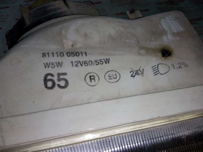 FARO DERECHO TOYOTA CARINA 4A FE