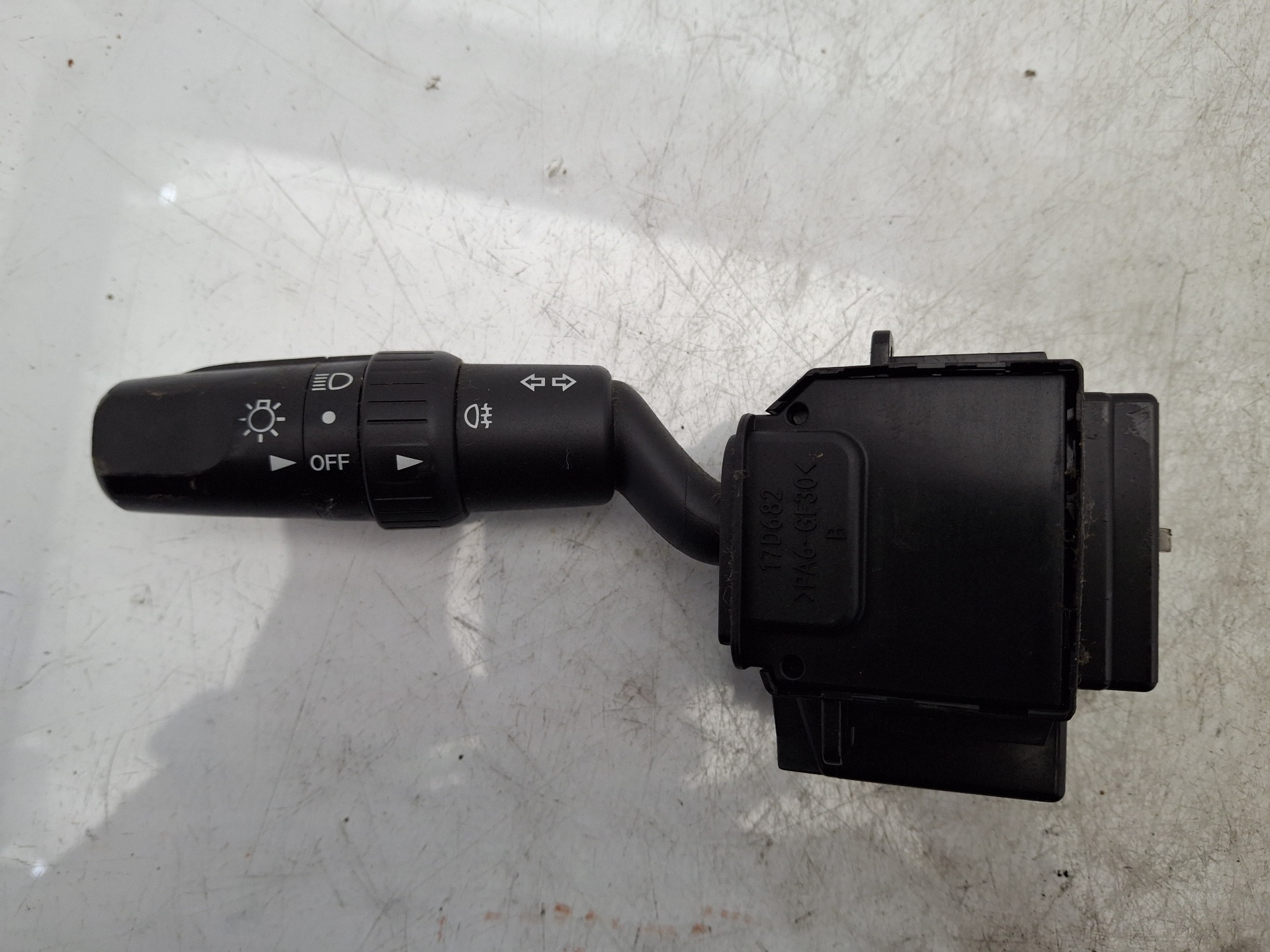 MANDO INTERMITENTES MAZDA 3 ZJ