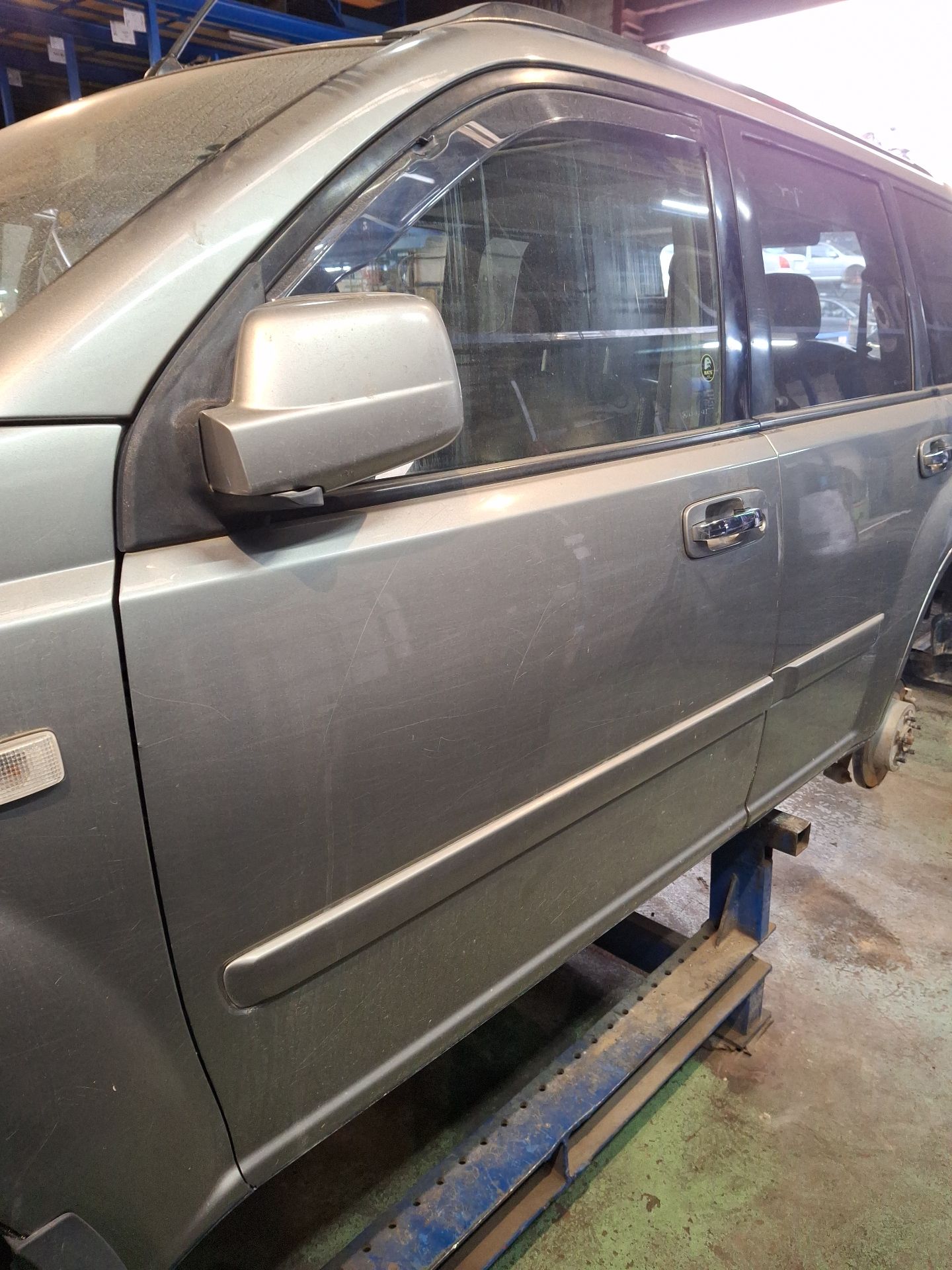 PUERTA DELANTERA IZQUIERDA NISSAN X-TRAIL 