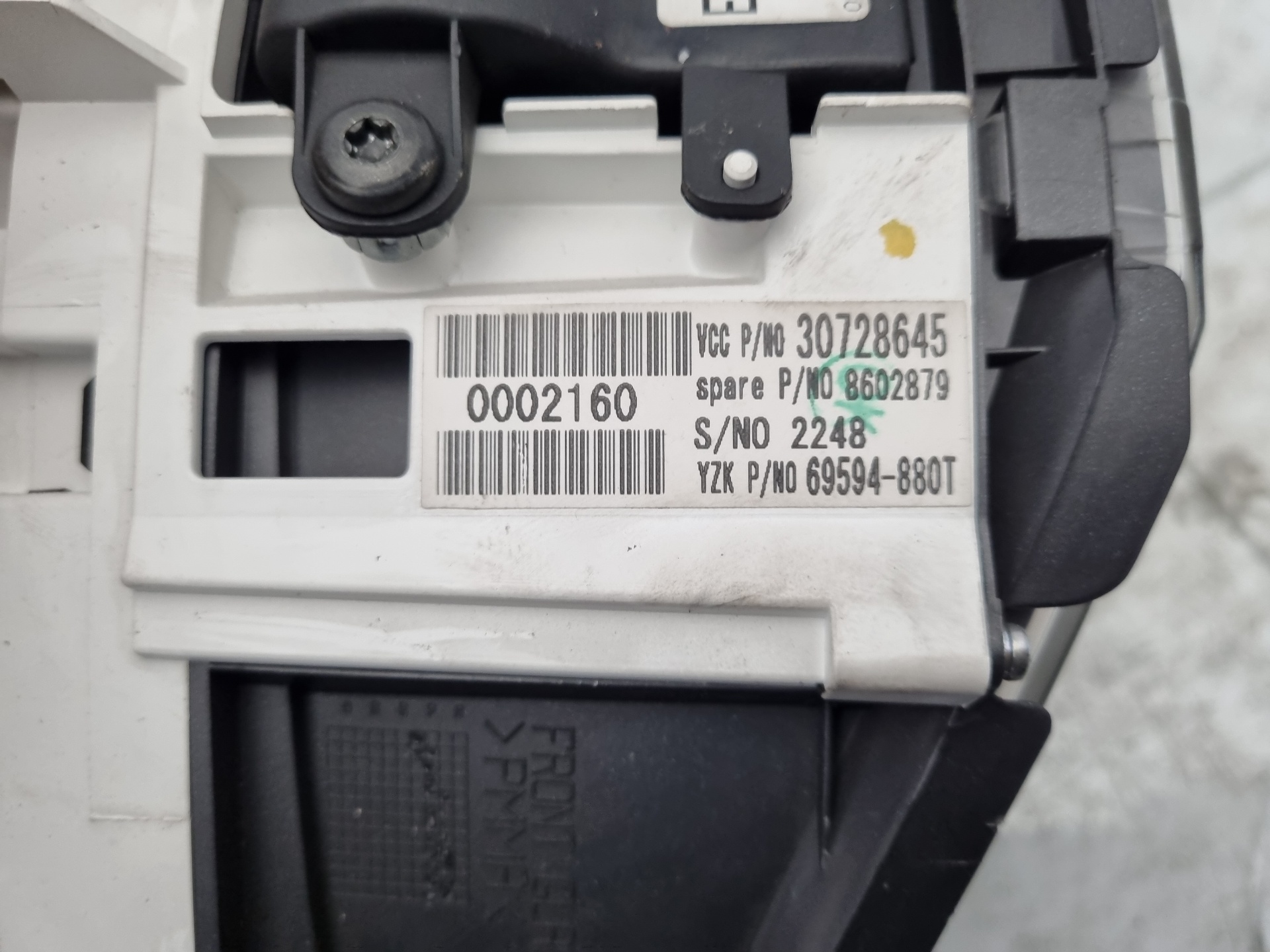 CUADRO INSTRUMENTOS VOLVO S40 D4204T/D