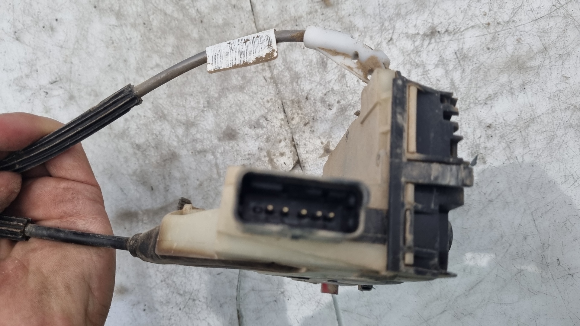 CERRADURA PUERTA TRASERA IZQUIERDA CITROEN C4 LIM. 9H06