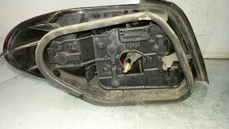 PILOTO TRASERO DERECHO CITROEN XSARA BERLINA RHY