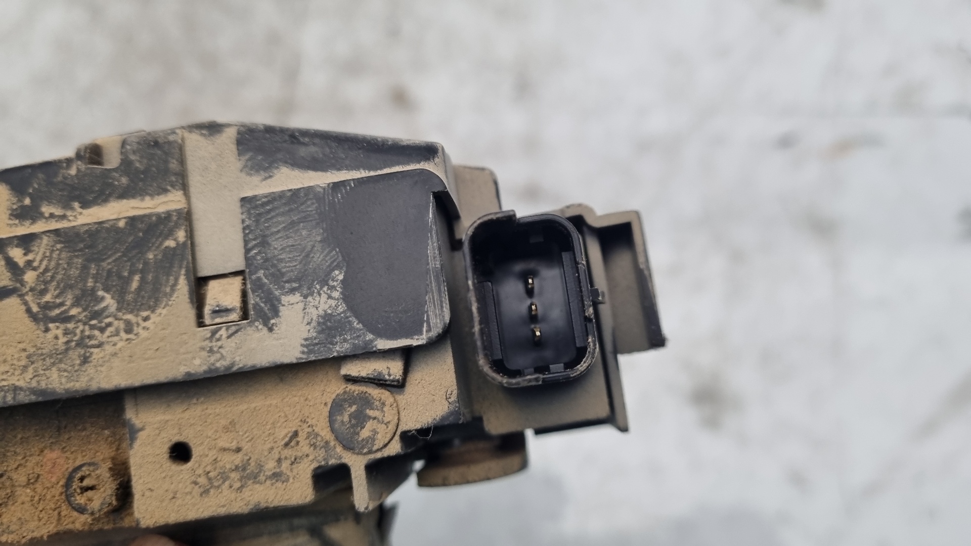 CERRADURA MALETERO / PORTON CITROEN C4 LIM. 9H06