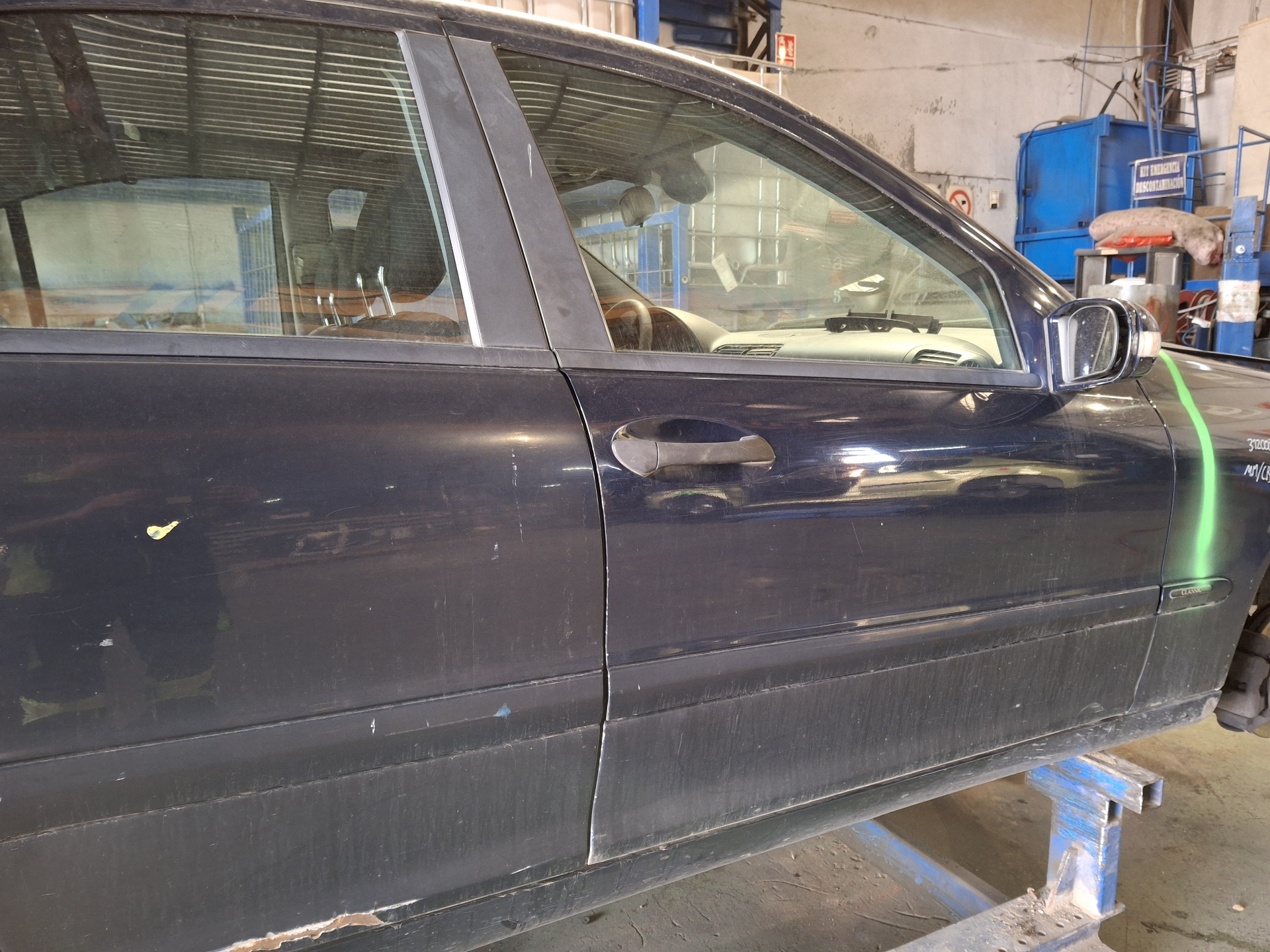 PUERTA DELANTERA DERECHA MERCEDES-BENZ CLASE C OM612962