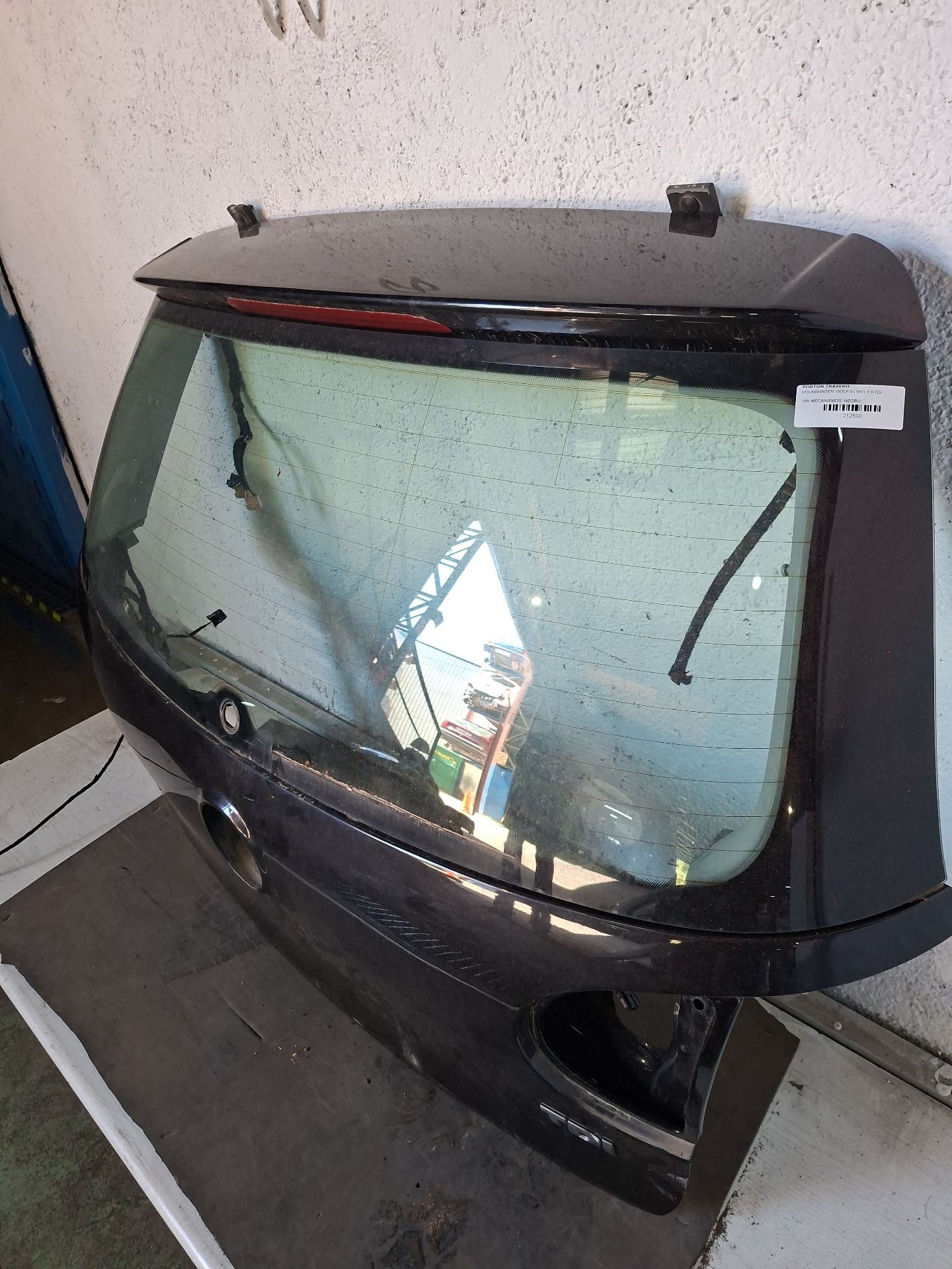 PORTON TRASERO VOLKSWAGEN GOLF 