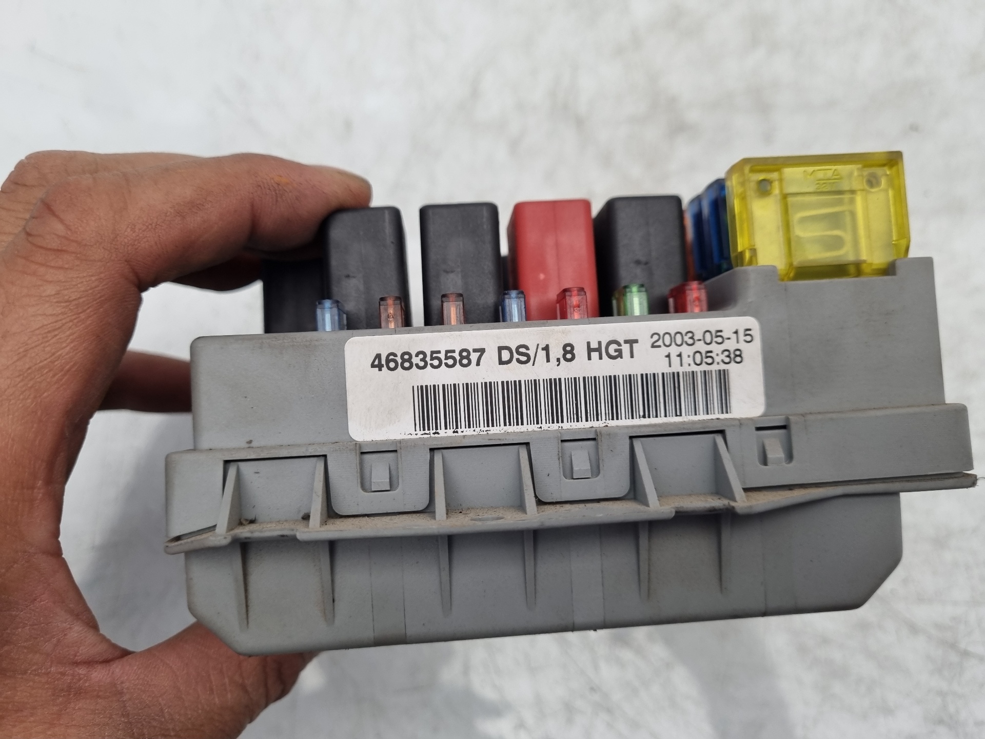 CAJA RELES / FUSIBLES FIAT PUNTO 188A9000