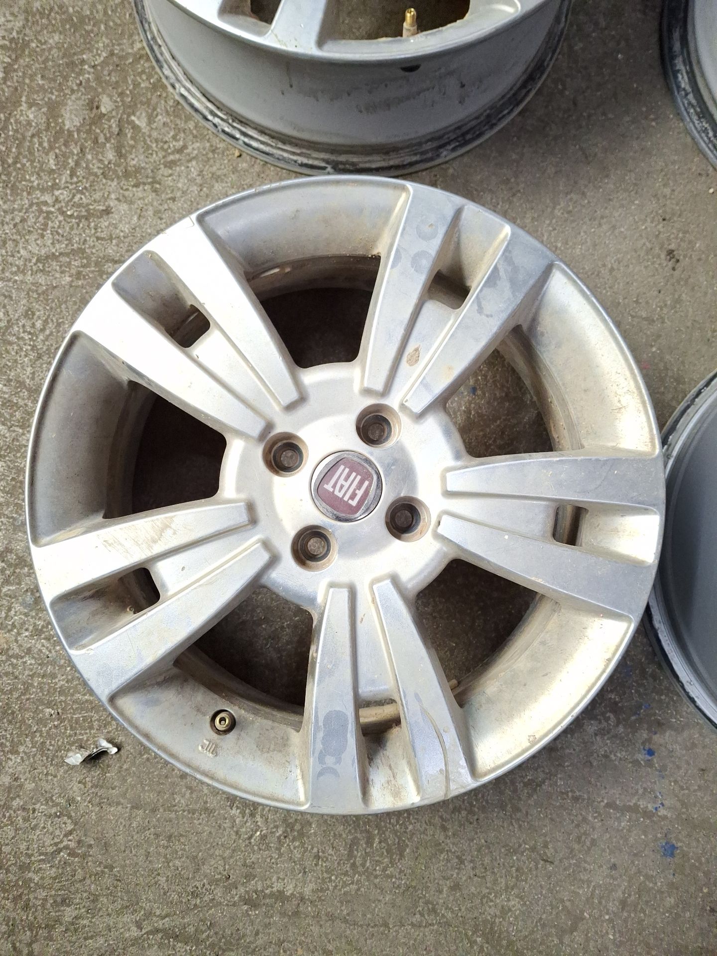 JUEGO LLANTAS FIAT QUBO 