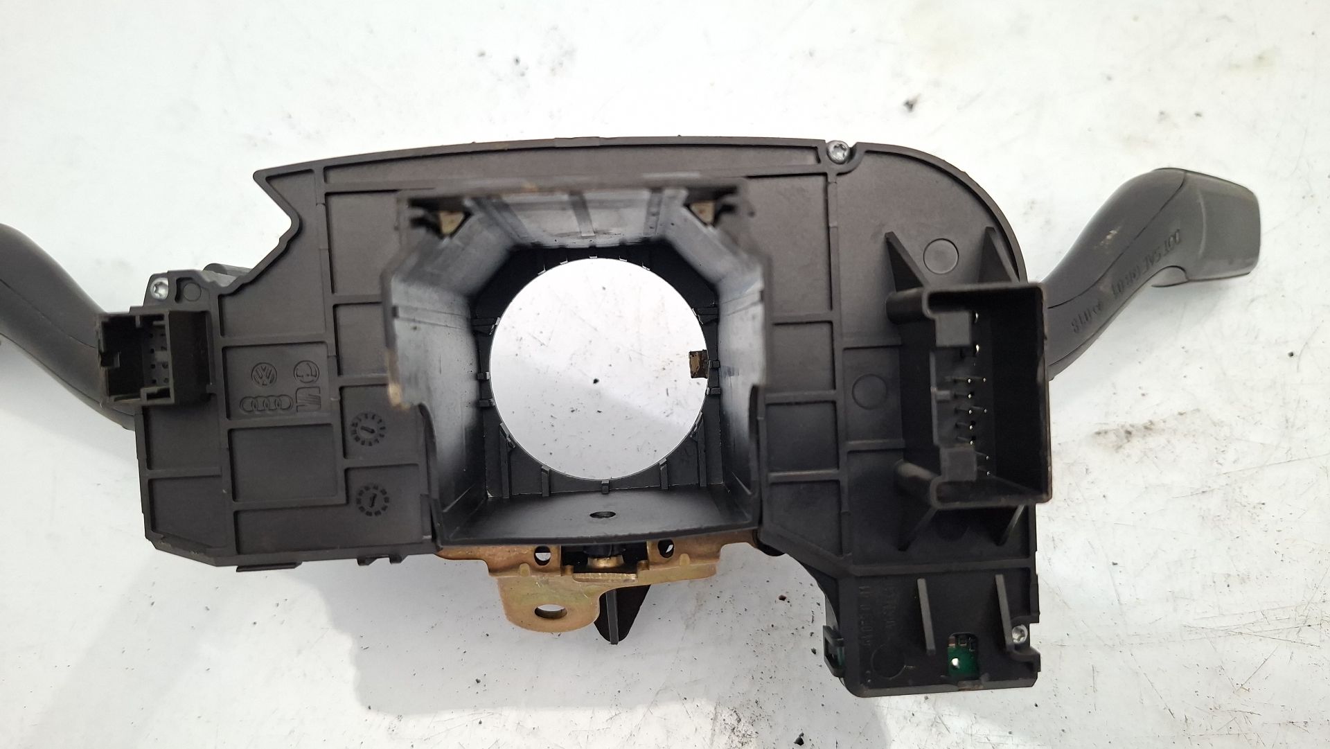 MANDO MULTIFUNCION AUDI A4 