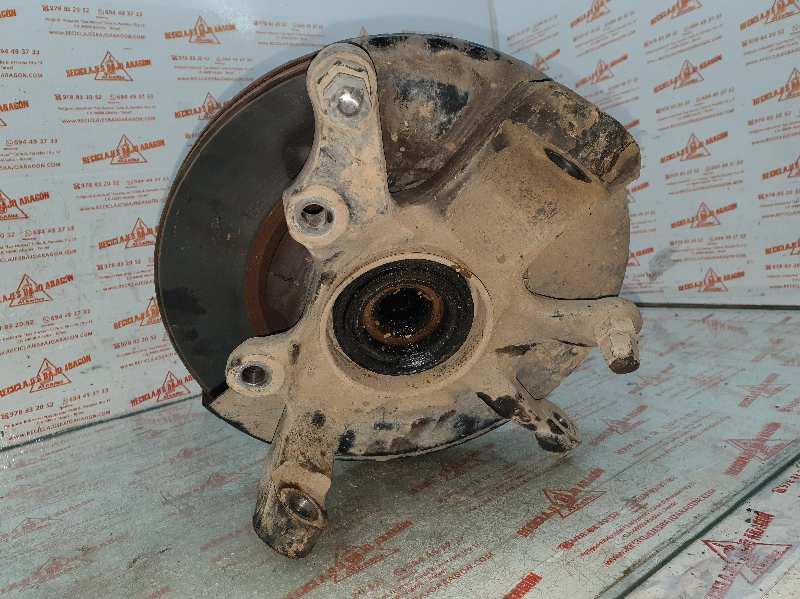 MANGUETA DELANTERA DERECHA NISSAN TERRANO TD27TI