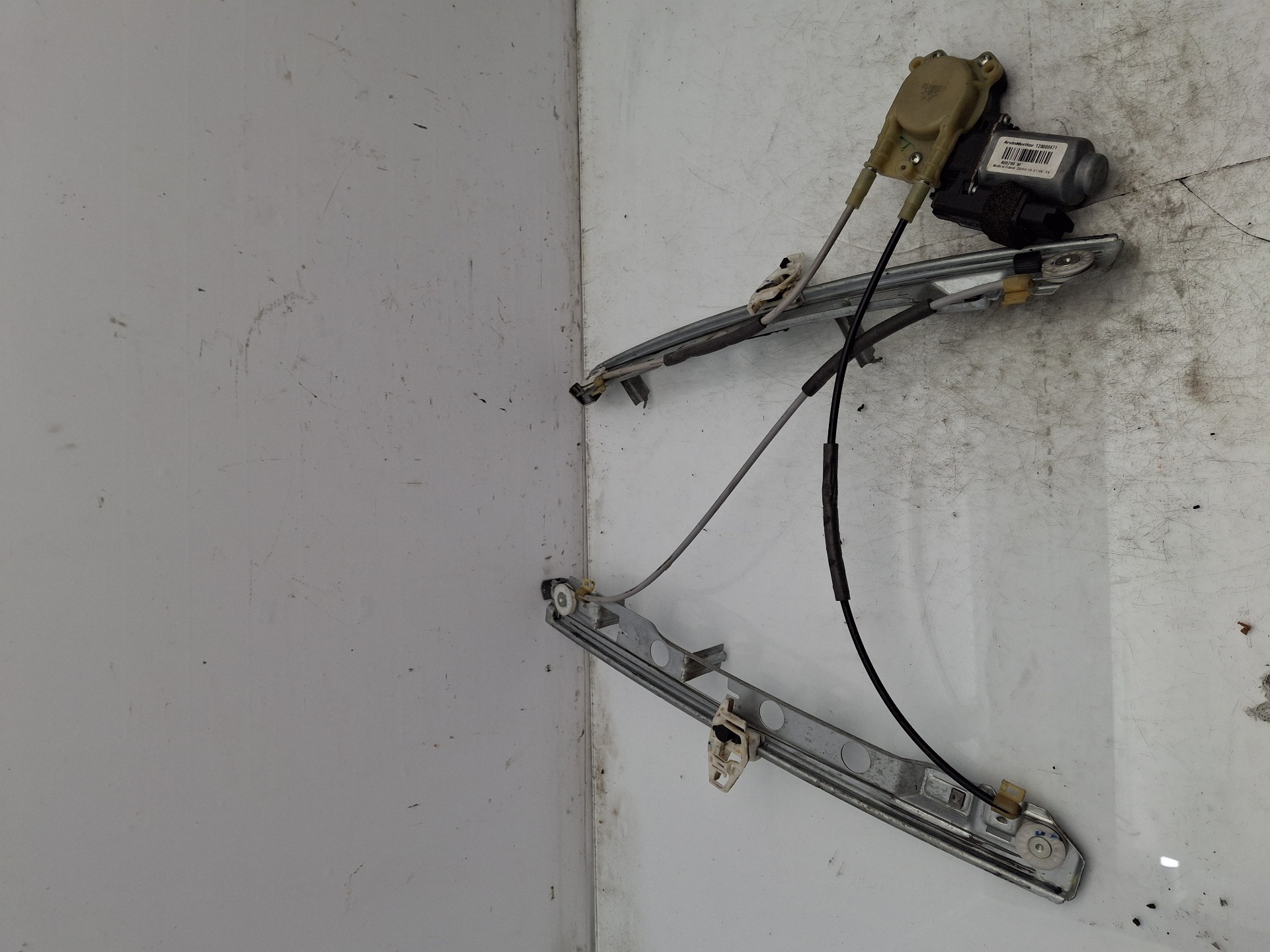 ELEVALUNAS DELANTERO IZQUIERDO RENAULT MEGANE F9Q B8