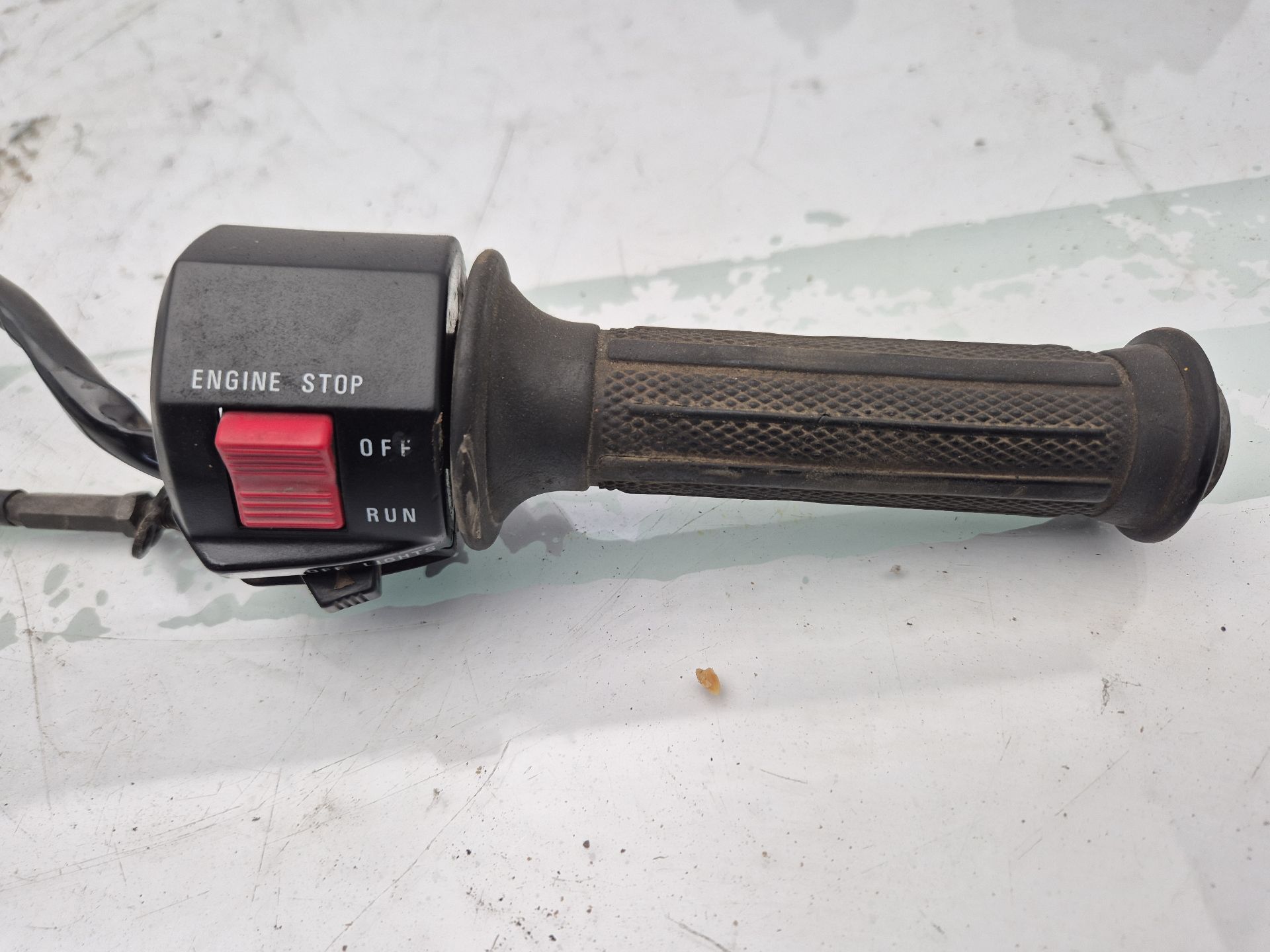 PU?O ACELERADOR SUZUKI GSX 