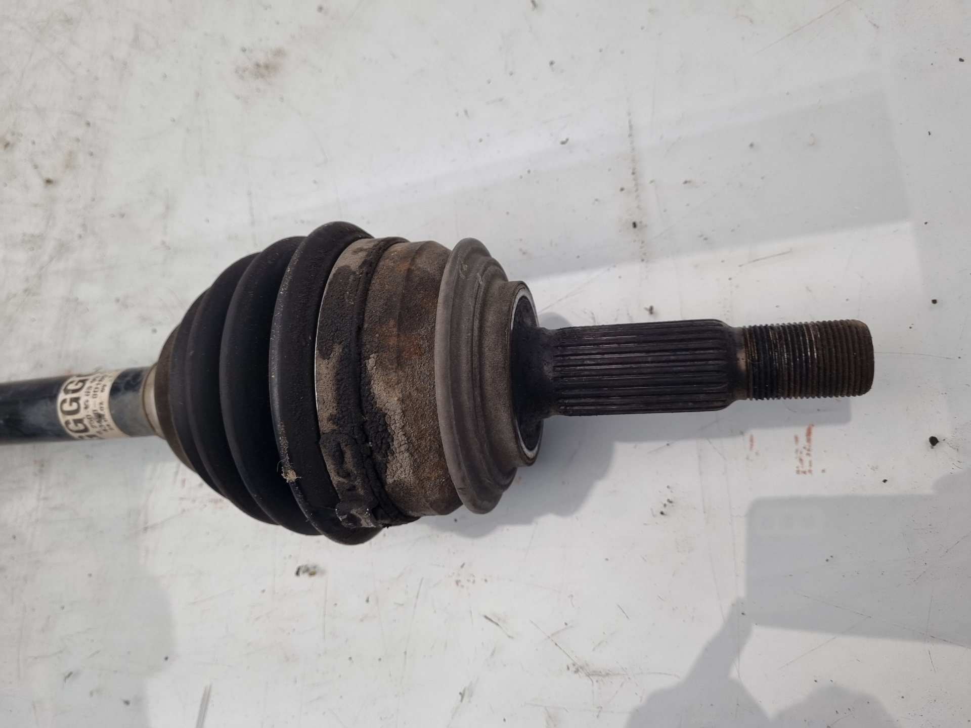 TRANSMISION DELANTERA IZQUIERDA TOYOTA YARIS D1ND