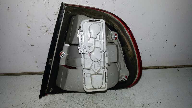 PILOTO TRASERO IZQUIERDO SEAT CORDOBA AHU