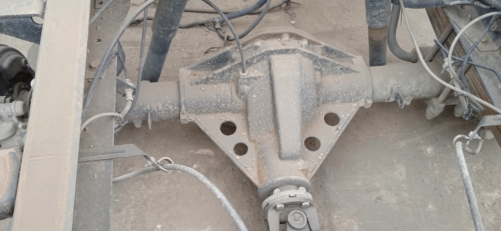 MANGUETA DELANTERA IZQUIERDA IVECO DAILY F1CE0481H