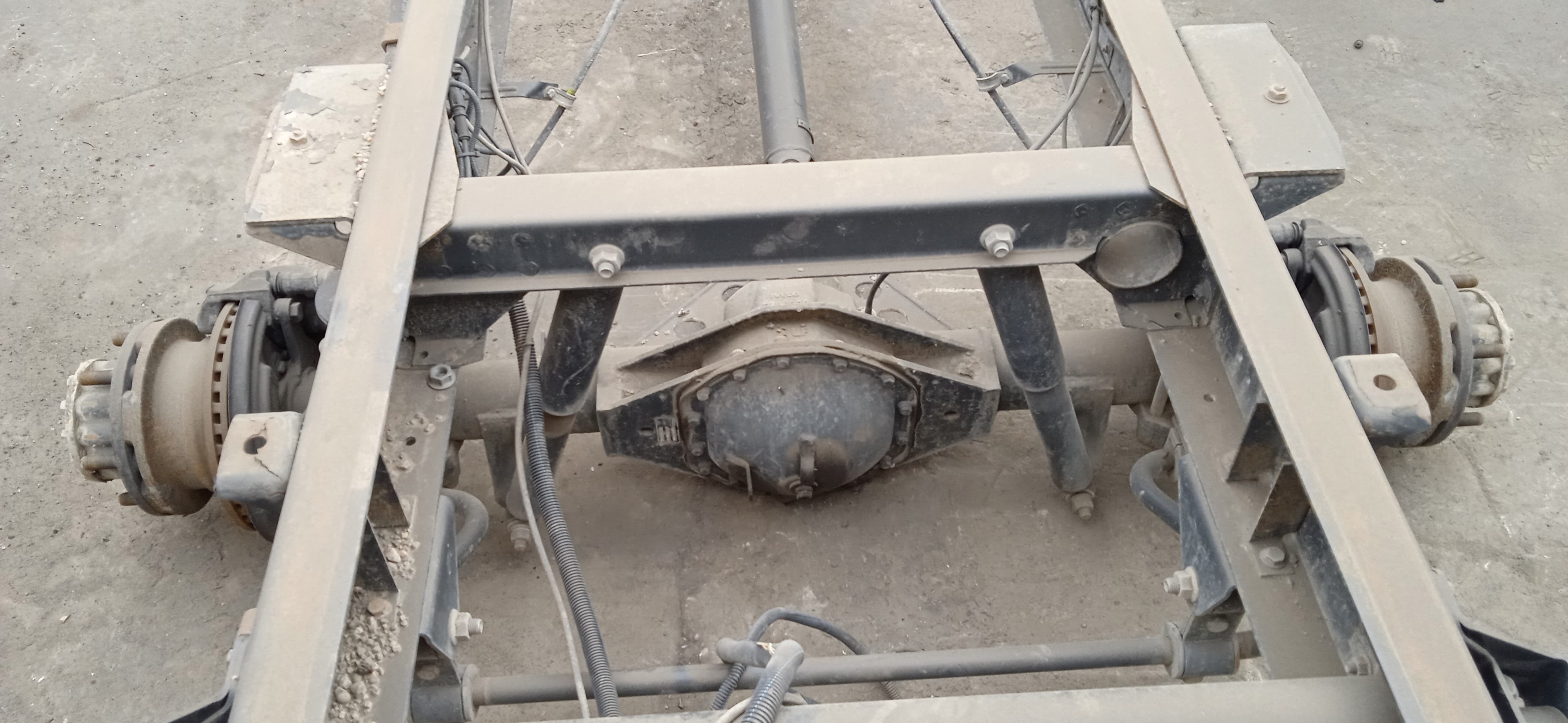 MANGUETA DELANTERA IZQUIERDA IVECO DAILY F1CE0481H