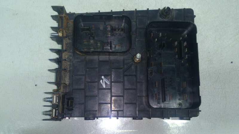 CAJA RELES / FUSIBLES SEAT ALTEA BJB