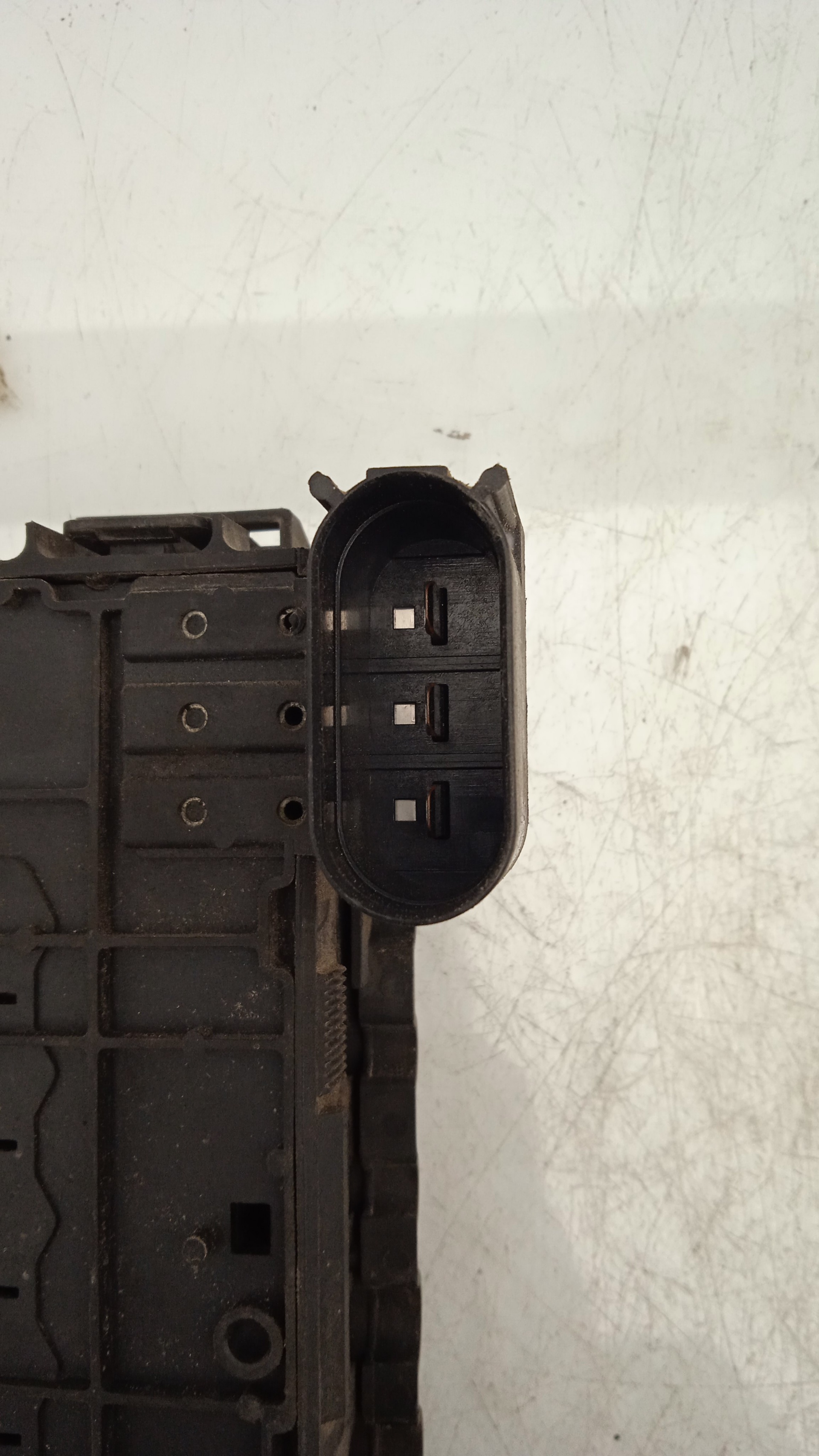 CAJA RELES / FUSIBLES SEAT TOLEDO AHF