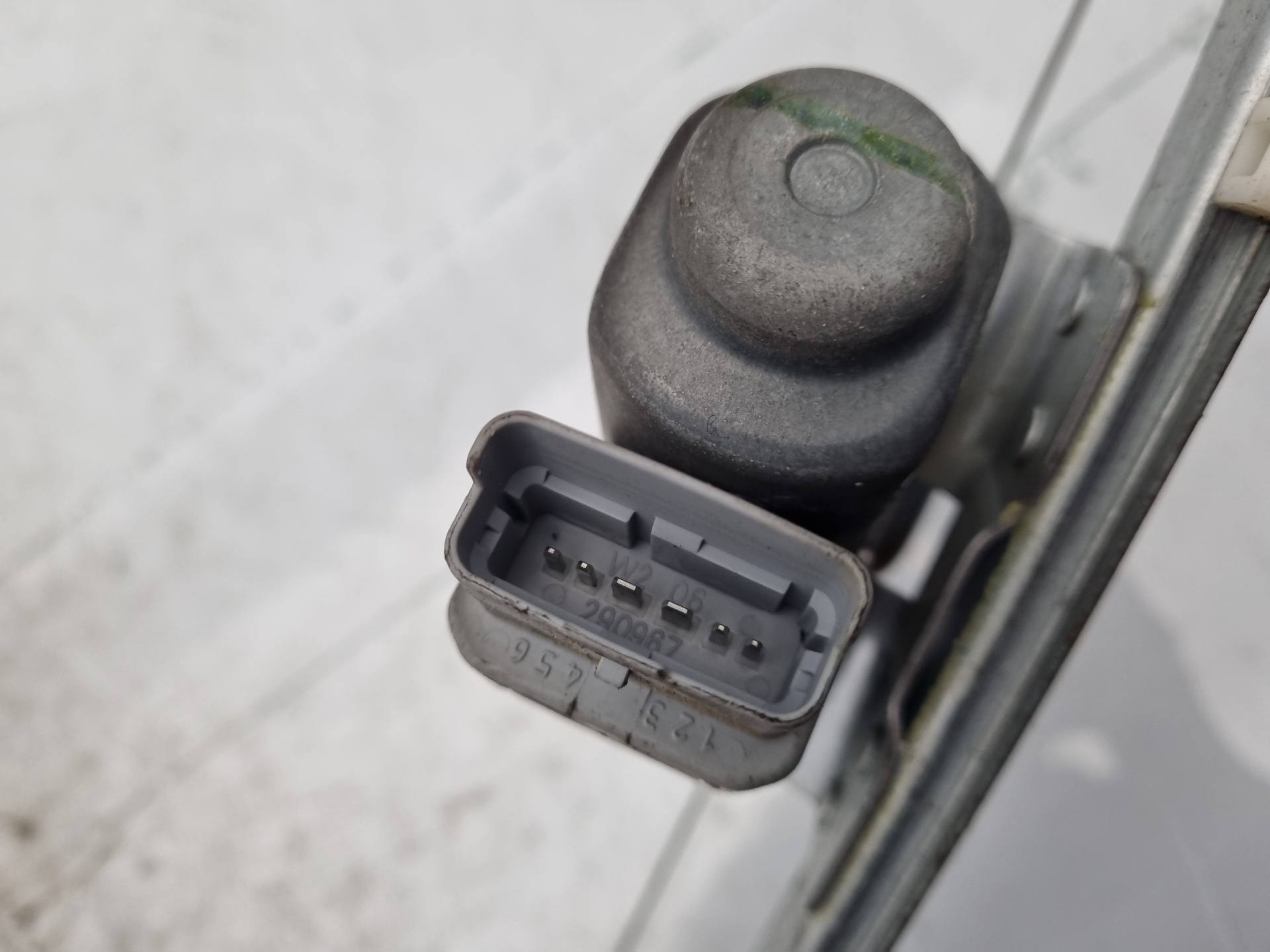 ELEVALUNAS TRASERO IZQUIERDO CITROEN C4 9HZ