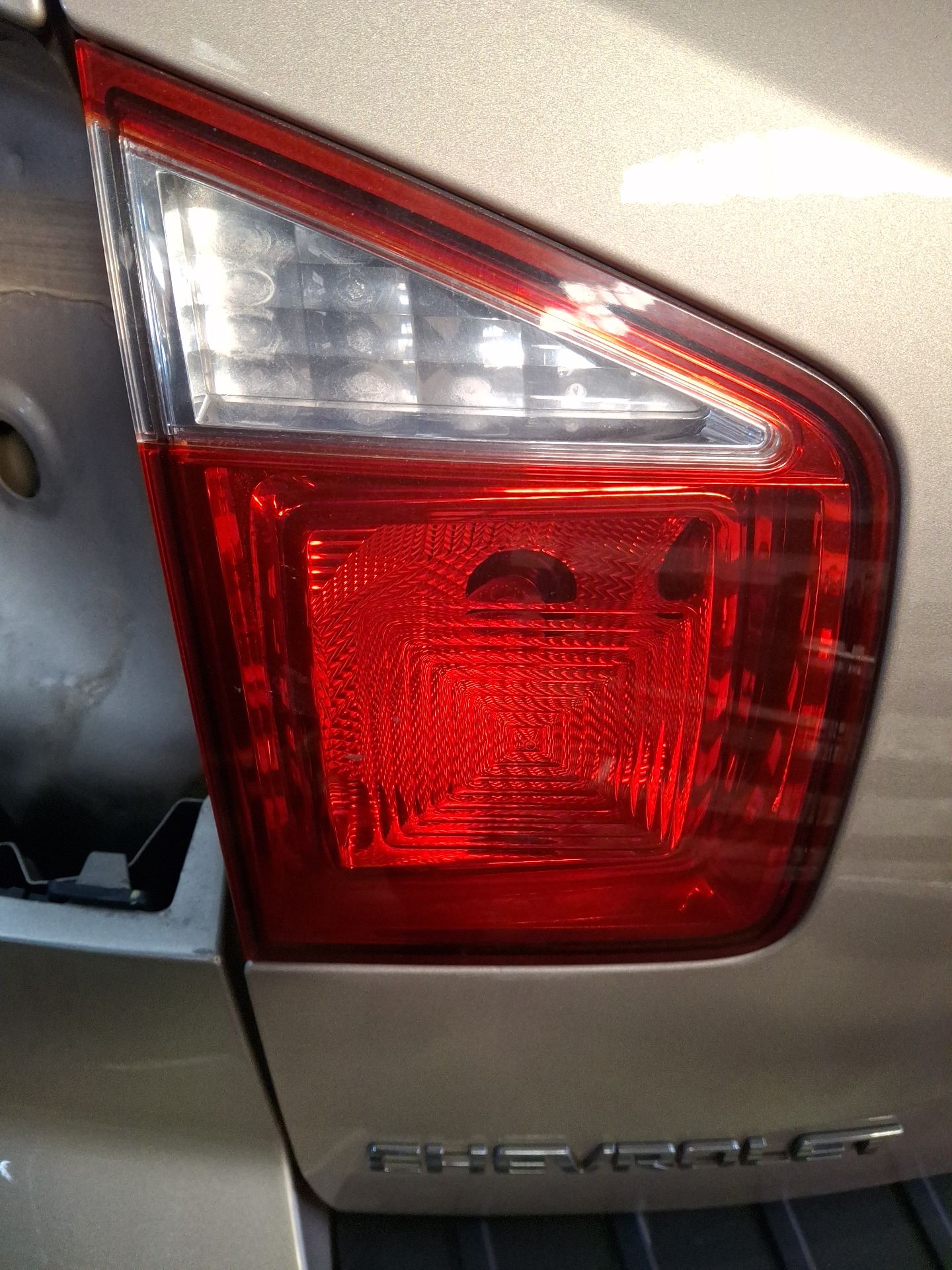 PUERTA TRASERA DERECHA CHEVROLET ORLANDO 