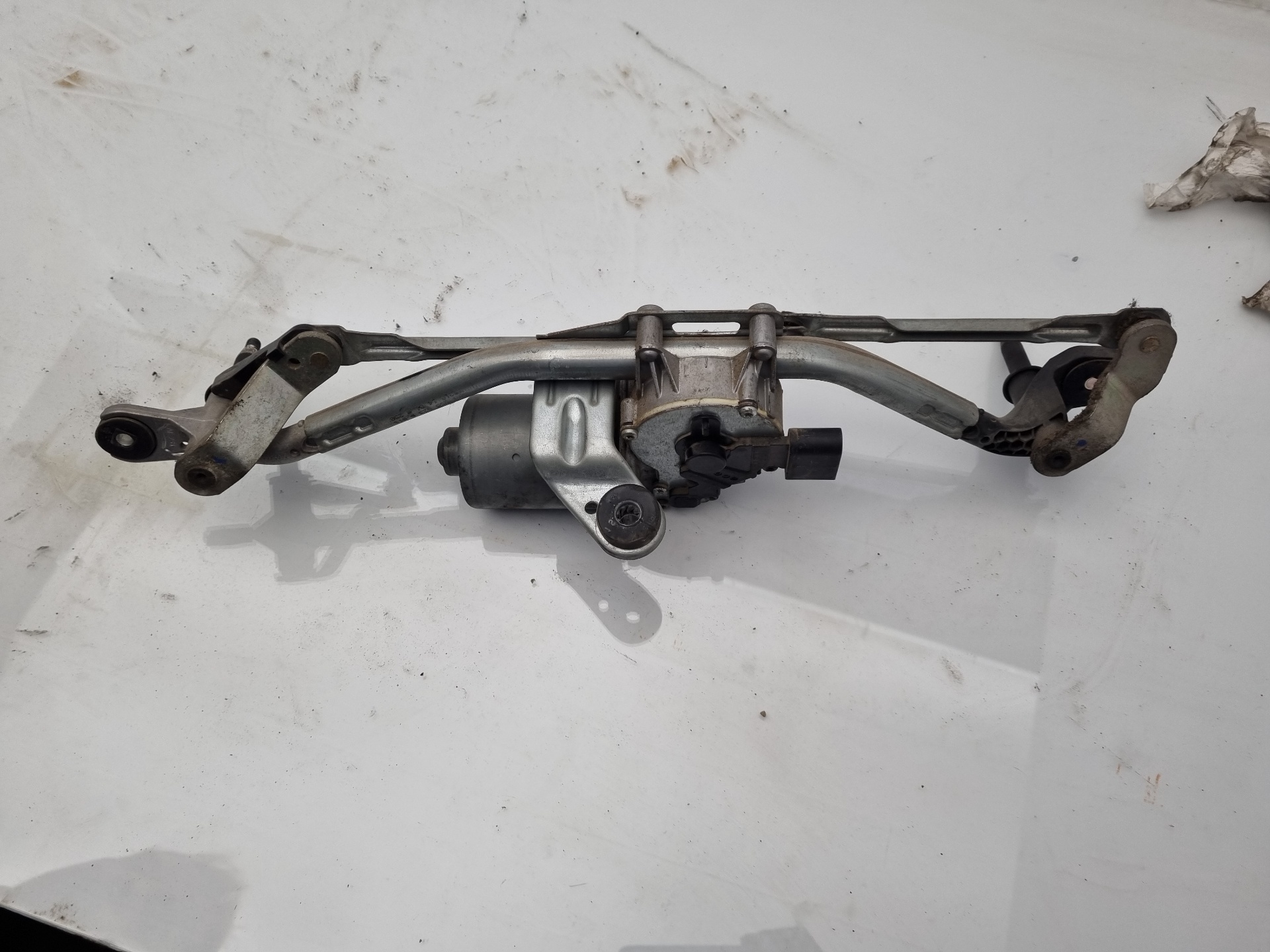 MOTOR LIMPIA DELANTERO AUDI A1 CAYC