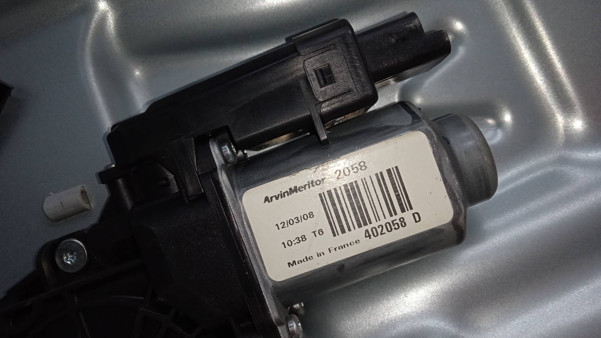 ELEVALUNAS TRASERO DERECHO KIA CEED D4EA