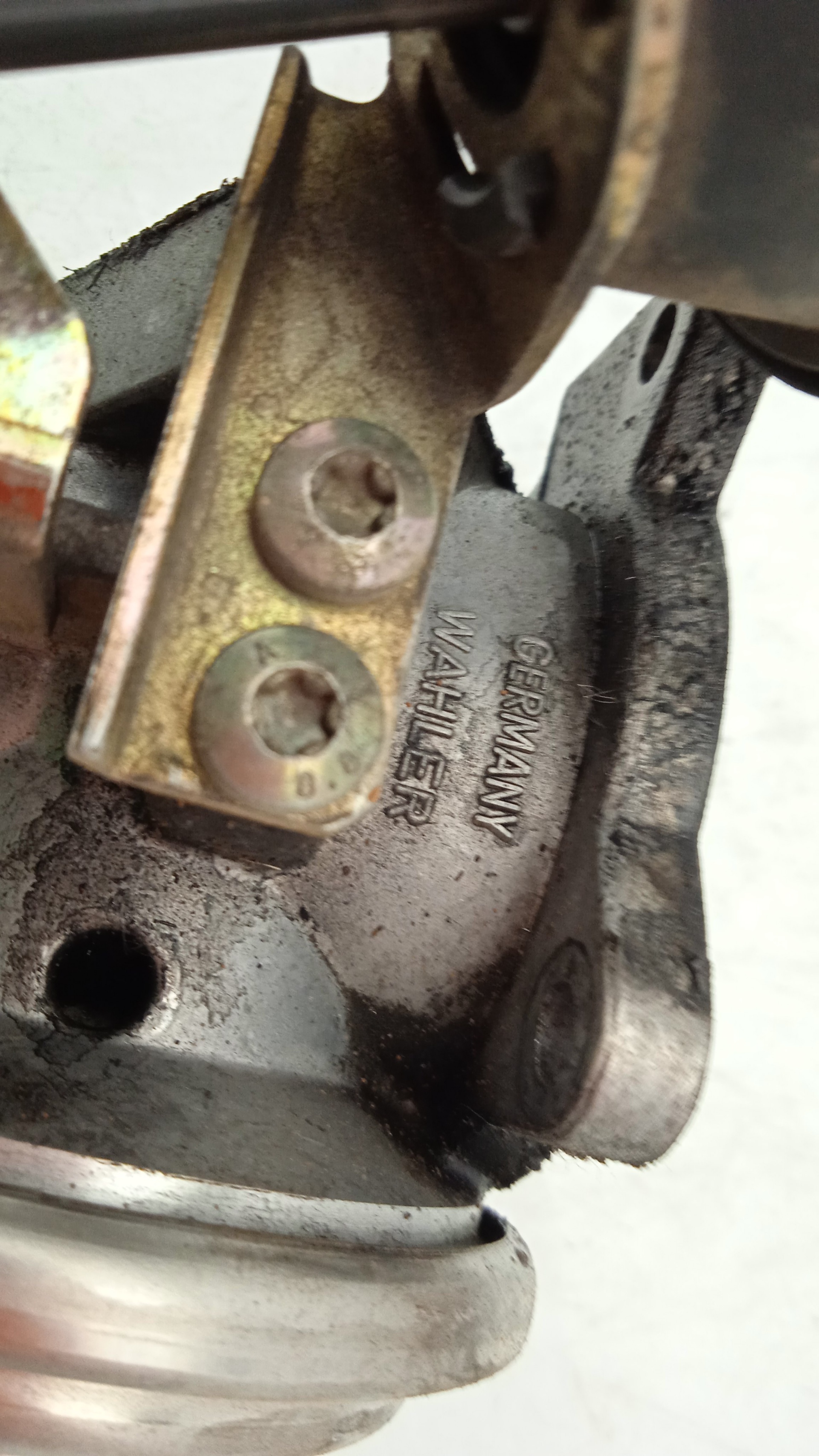 VALVULA EGR VOLKSWAGEN GOLF AHF