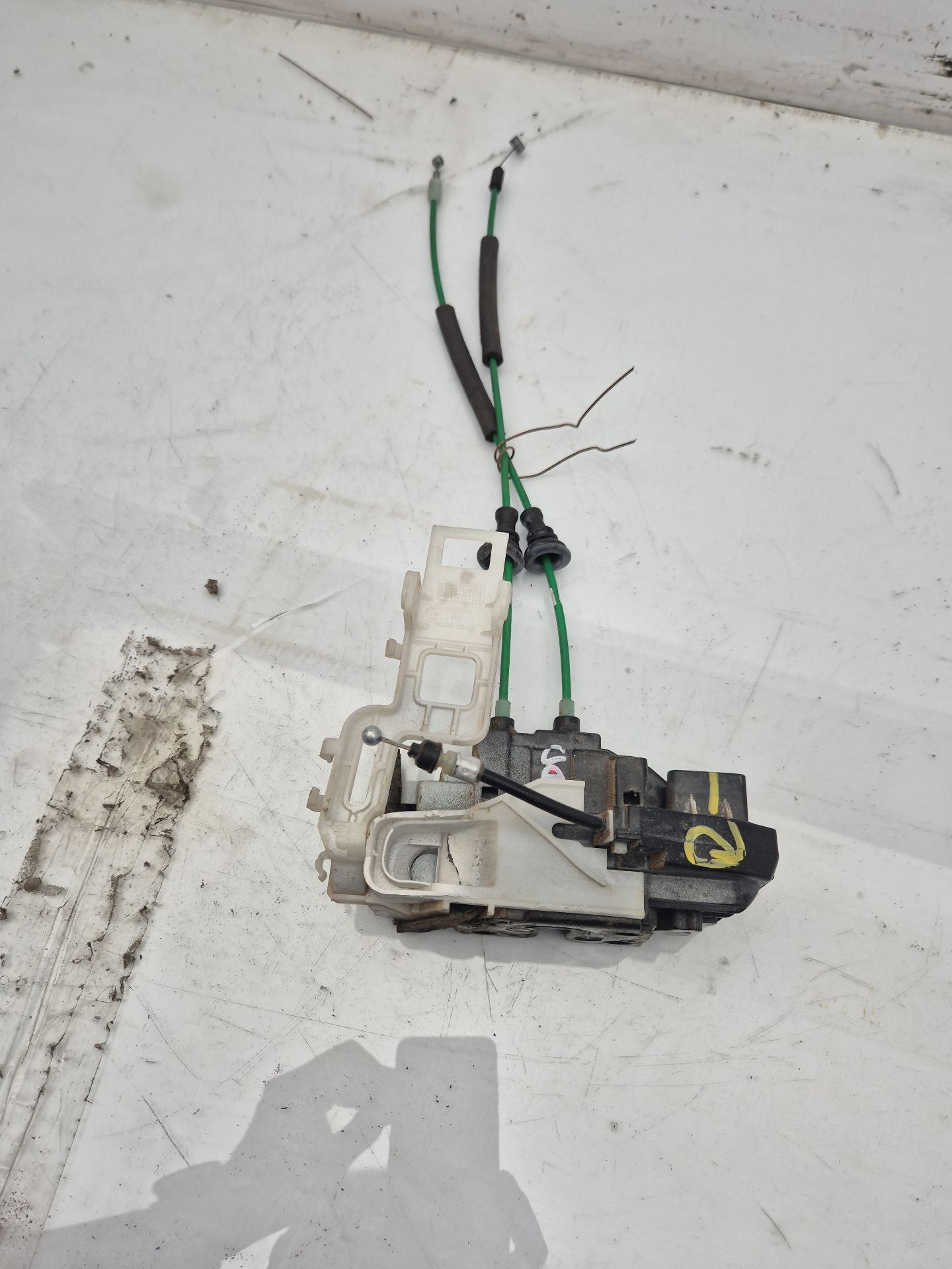 CERRADURA PUERTA DELANTERA DERECHA HYUNDAI i30 
