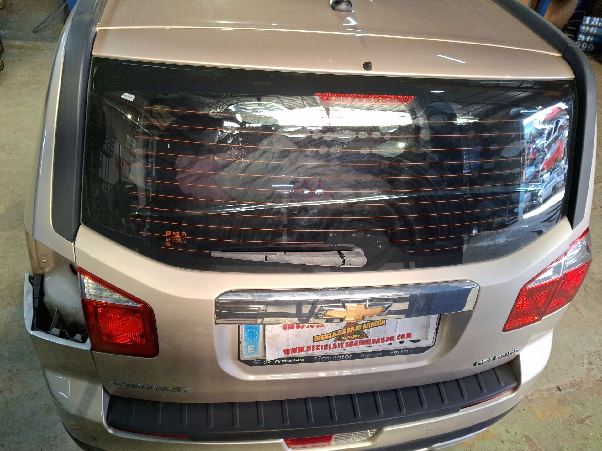 PUERTA TRASERA DERECHA CHEVROLET ORLANDO 