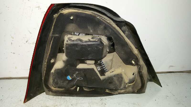 PILOTO TRASERO DERECHO MG MG 14K4F