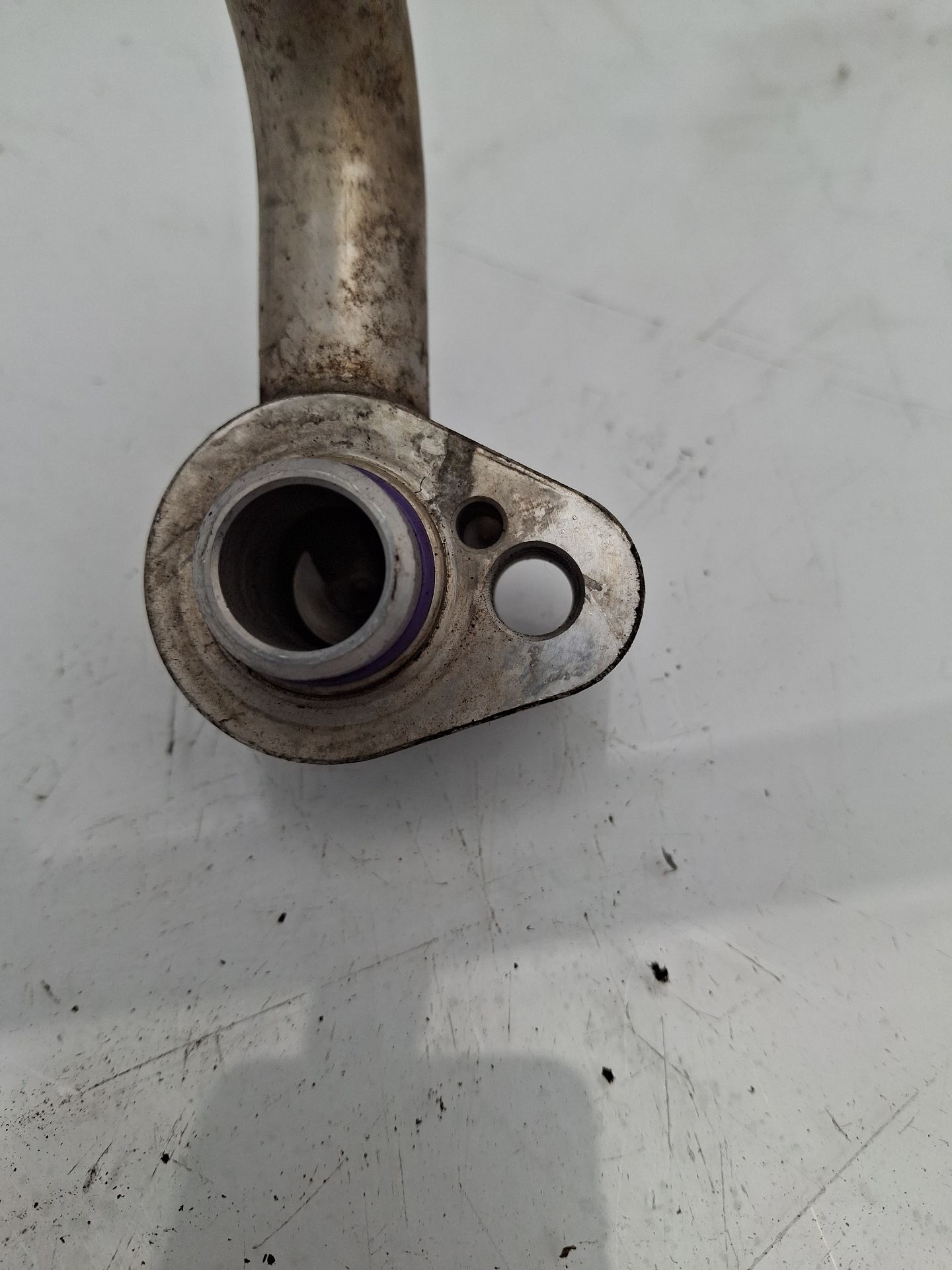 TAPA EXTERIOR COMBUSTIBLE VOLKSWAGEN PASSAT 