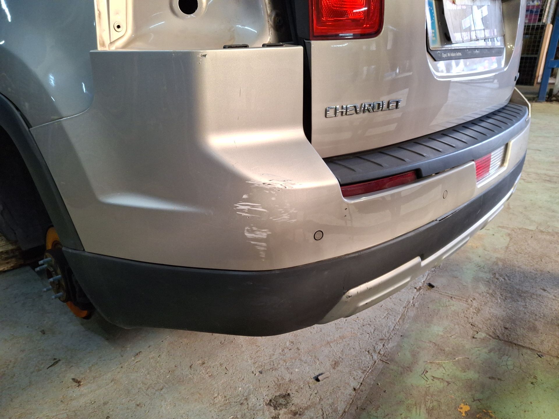 PARAGOLPES TRASERO CHEVROLET ORLANDO 