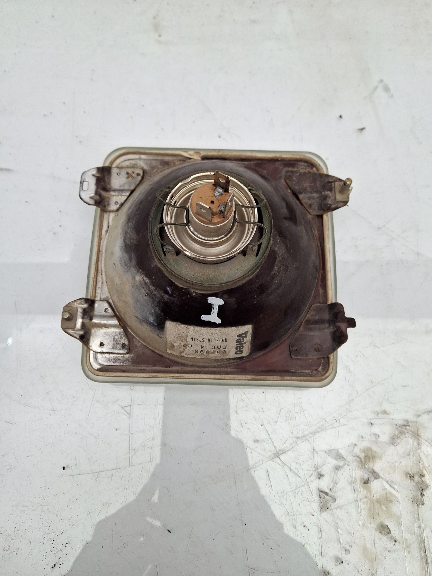 FARO IZQUIERDO RENAULT 6 