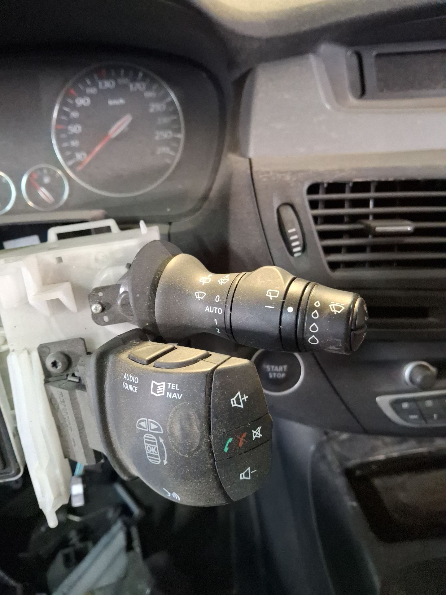 MANDO MULTIFUNCION RENAULT LAGUNA 