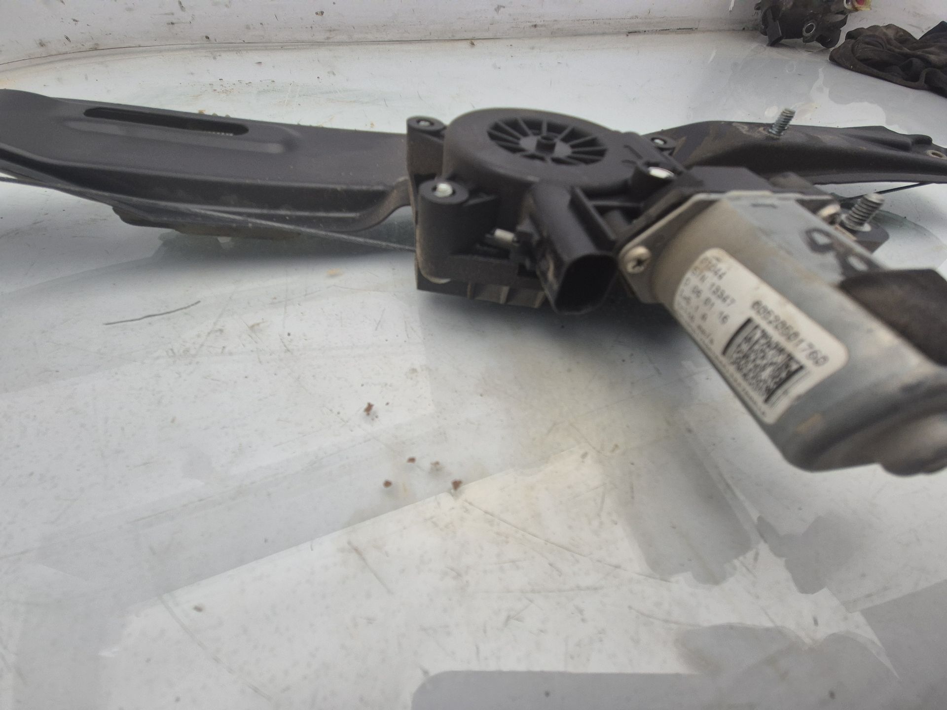 ELEVALUNAS DELANTERO DERECHO FIAT TIPO 