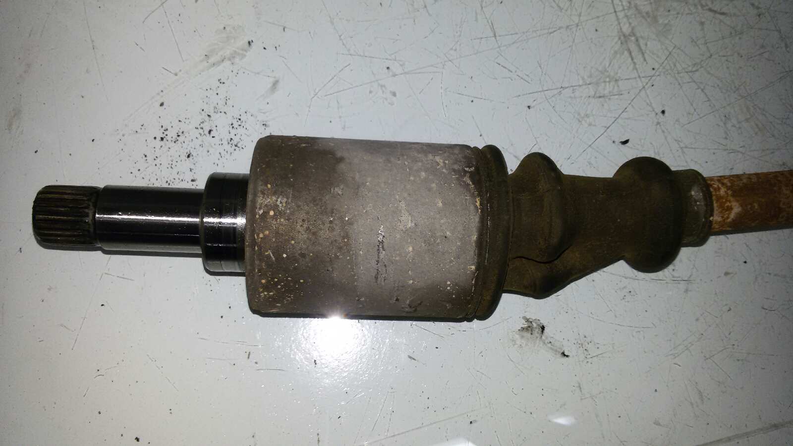 TRANSMISION DELANTERA IZQUIERDA CITROEN SAXO VJZ