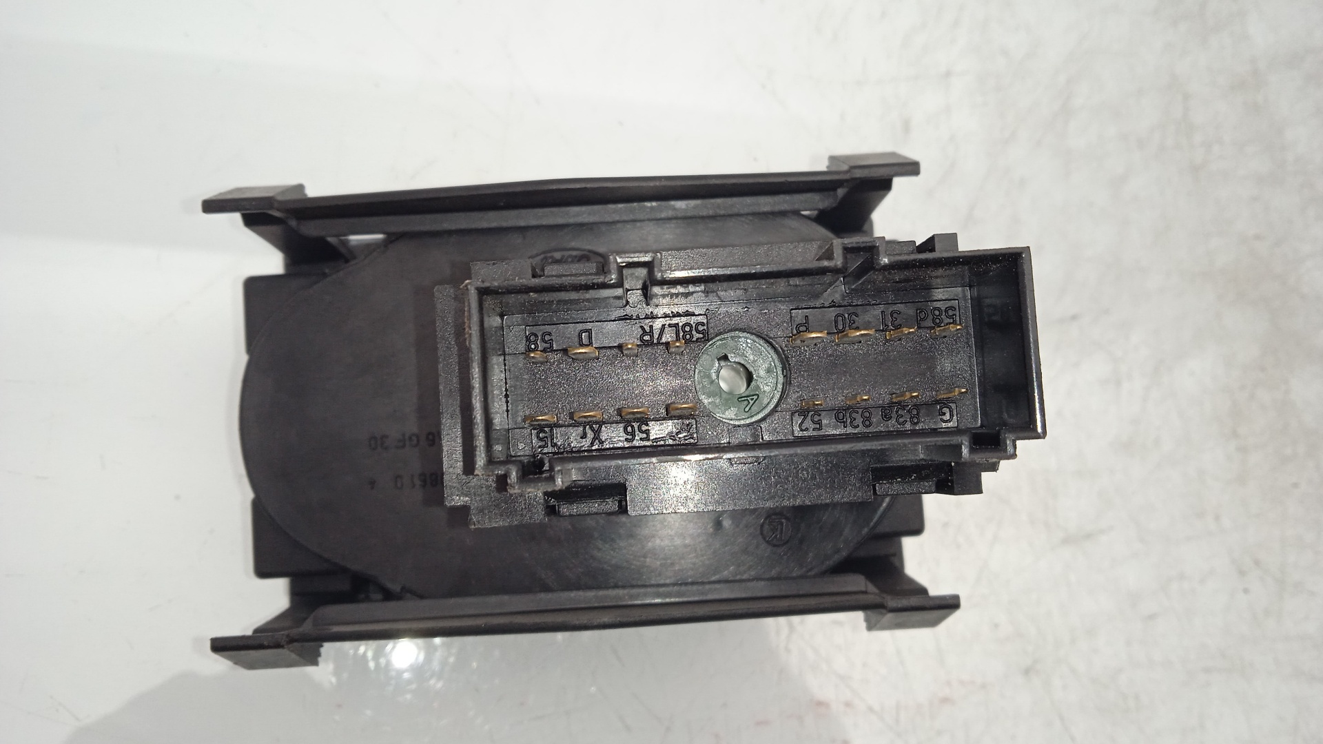 MANDO LUCES FORD FOCUS KKDA