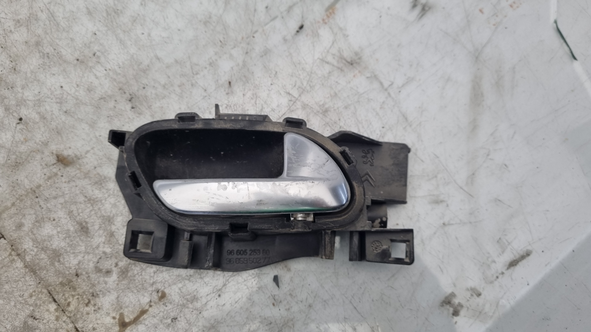 MANETA INT TRAS DCHA CITROEN C4 LIM. 9H06