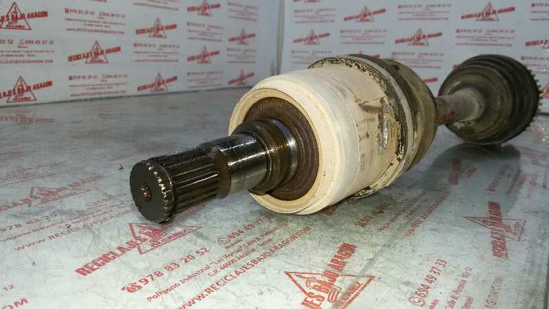 TRANSMISION DELANTERA DERECHA MITSUBISHI MONTERO P 4G93