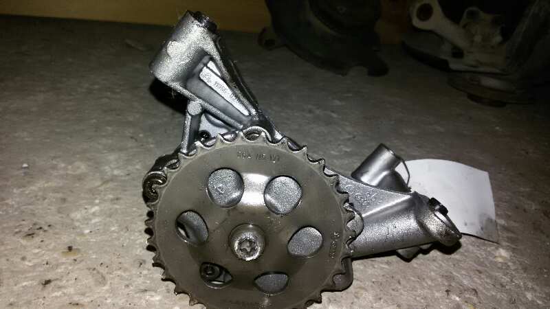 BOMBA ACEITE SEAT LEON ARL