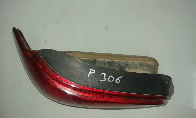 PILOTO TRASERO IZQUIERDO PEUGEOT 306 RHY