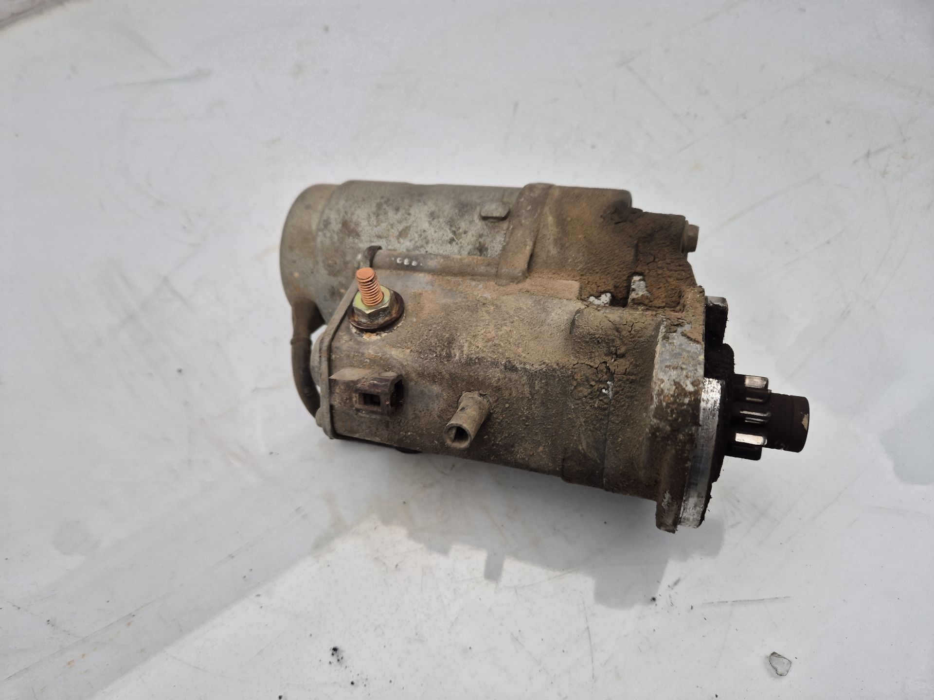 MOTOR ARRANQUE KIA CARENS 