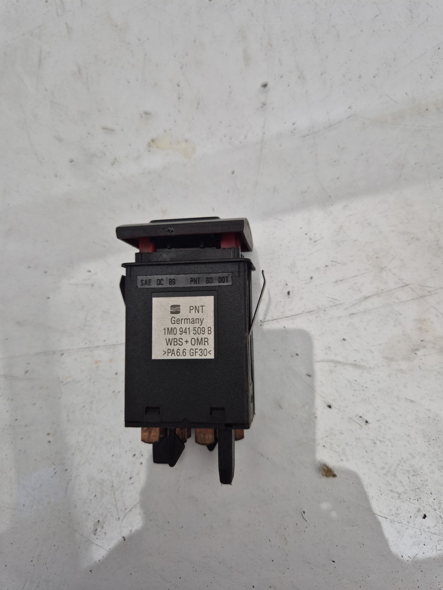 PUERTA TRASERA DERECHA SEAT LEON 