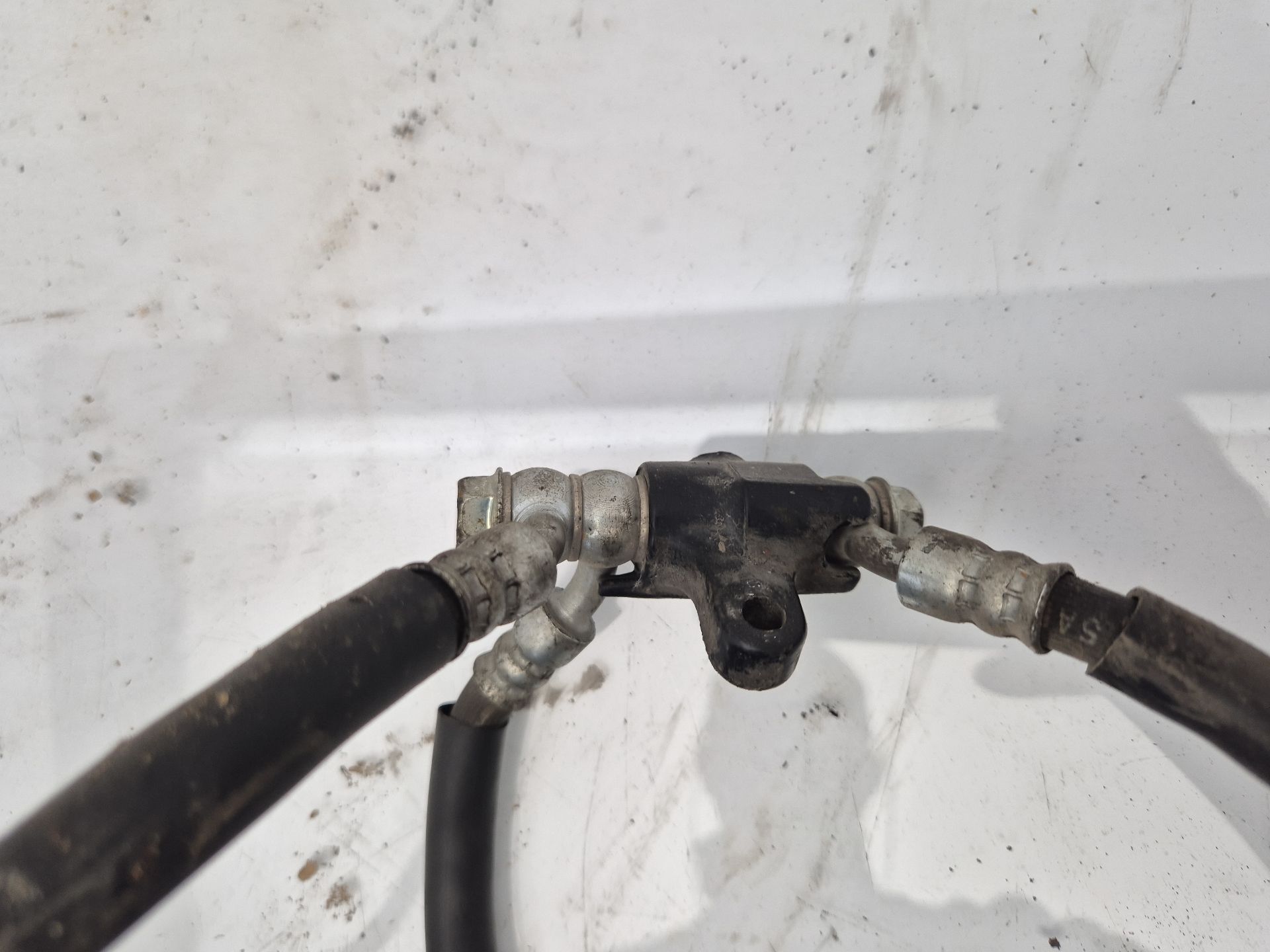 PINZA FRENO DELANTERA DERECHA SUZUKI GSX 