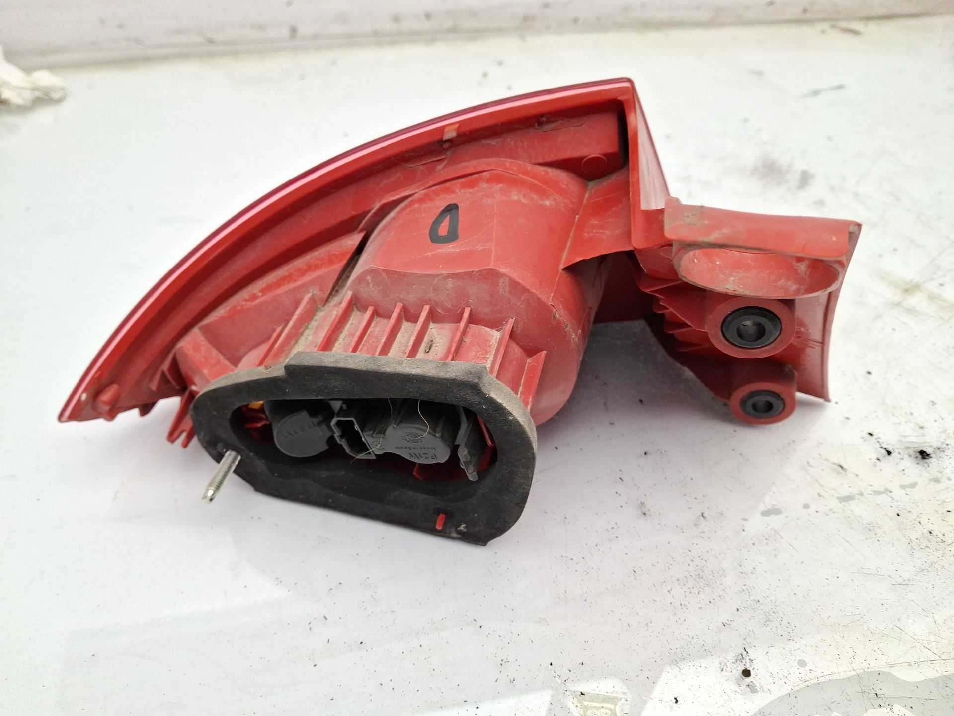 PILOTO TRASERO DERECHO SEAT LEON 