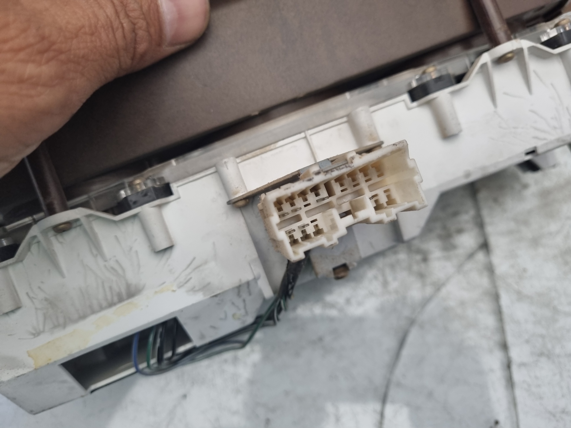 PANTALLA MULTIFUNCION MITSUBISHI GALLOPER 4D56