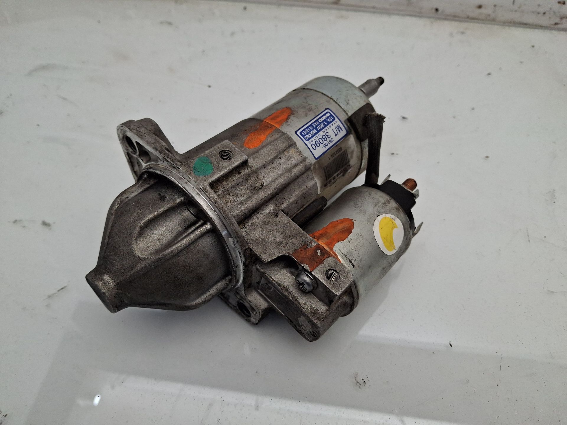 CERRADURA PUERTA DELANTERA DERECHA KIA SORENTO 