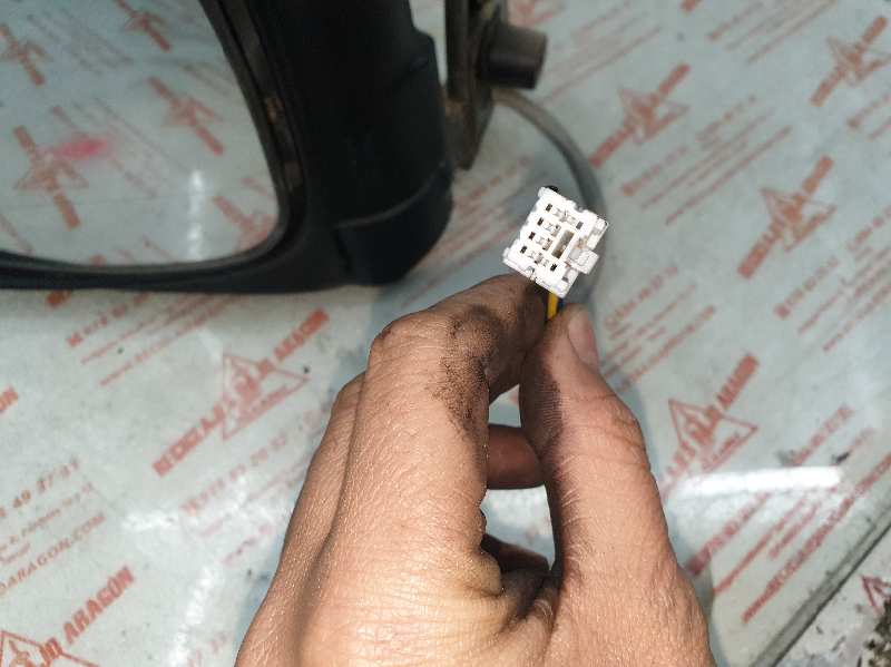 RETROVISOR IZQUIERDO HYUNDAI H-1 4CB