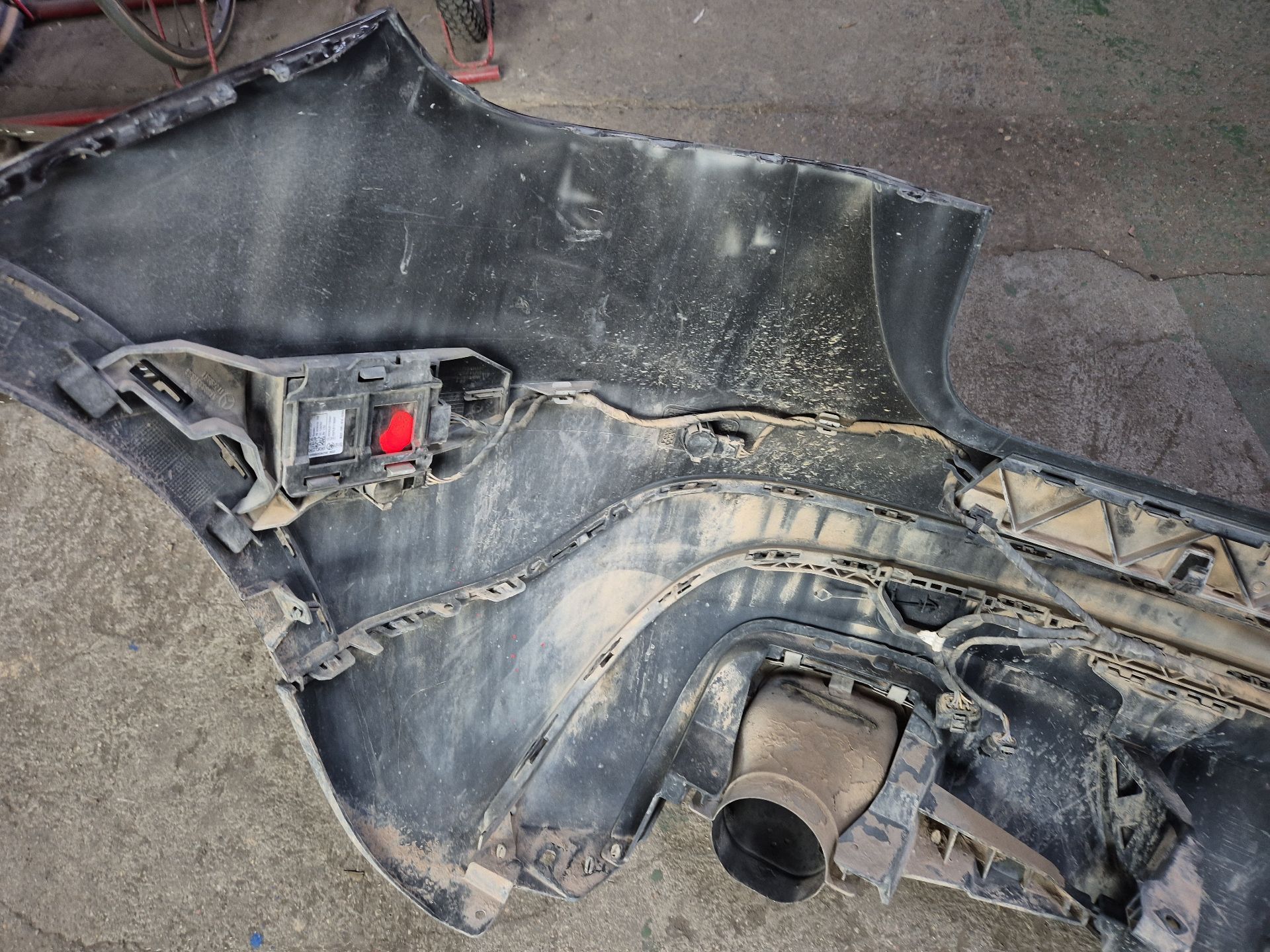 PARAGOLPES TRASERO MERCEDES-BENZ CLASE GLA 